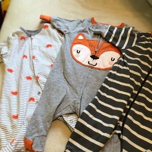 Set of 3 Newborn Zip front Sleepers.
